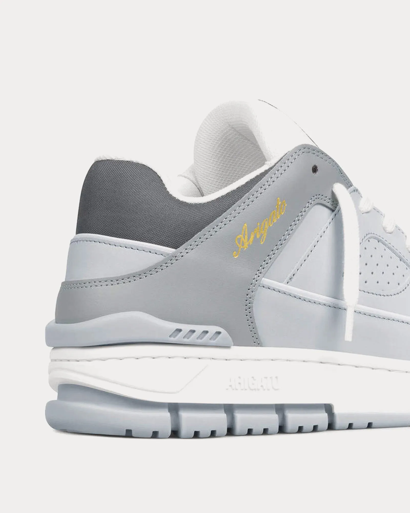 Area Lo Off Light Grey / Grey Low Top Sneakers