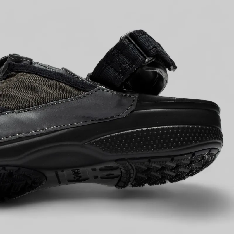 Classic Energy Running Vest Clog - Black