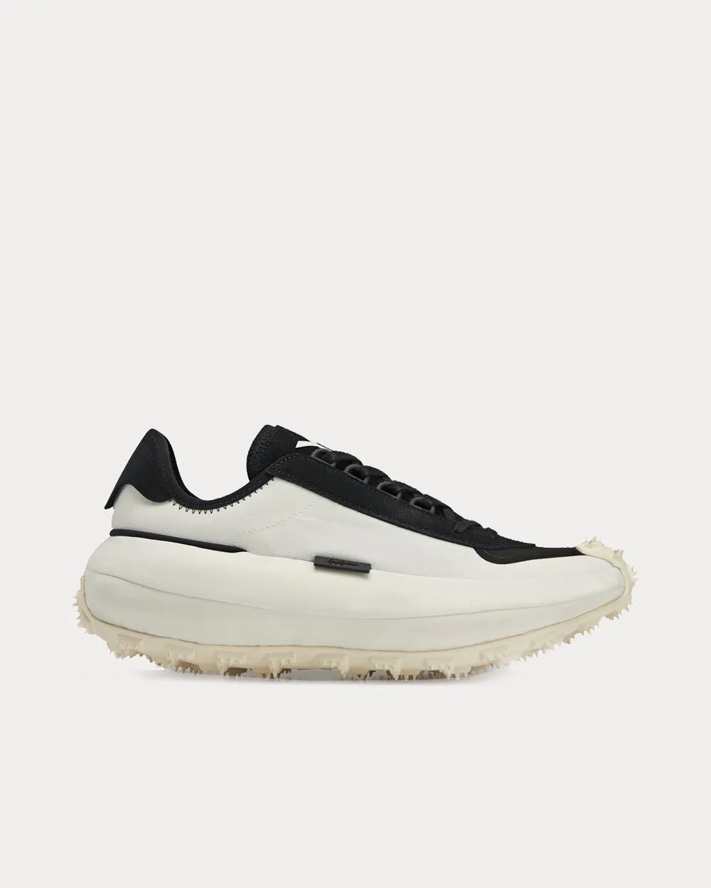Makura Core White / Black / Cream White Low Top Sneakers