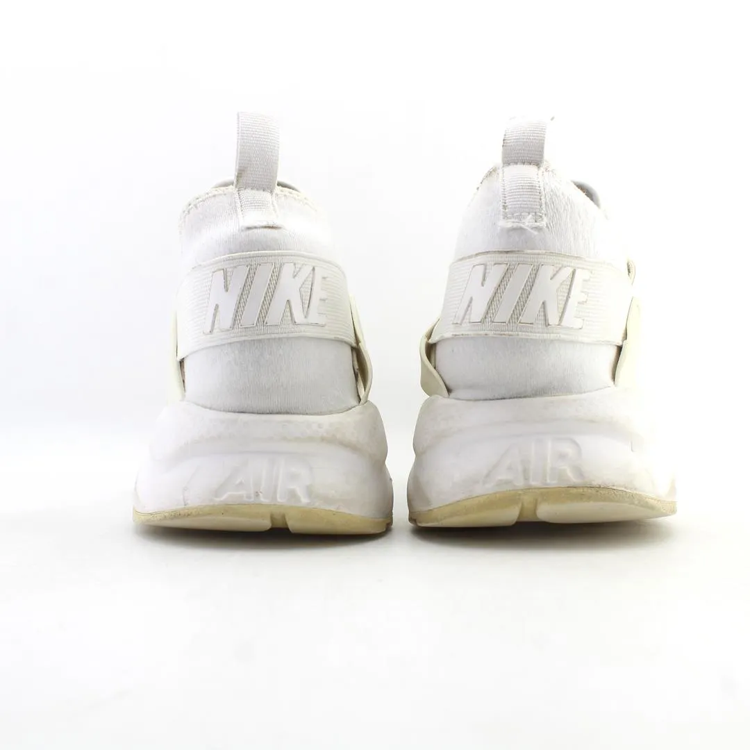 NIKE AIR.
