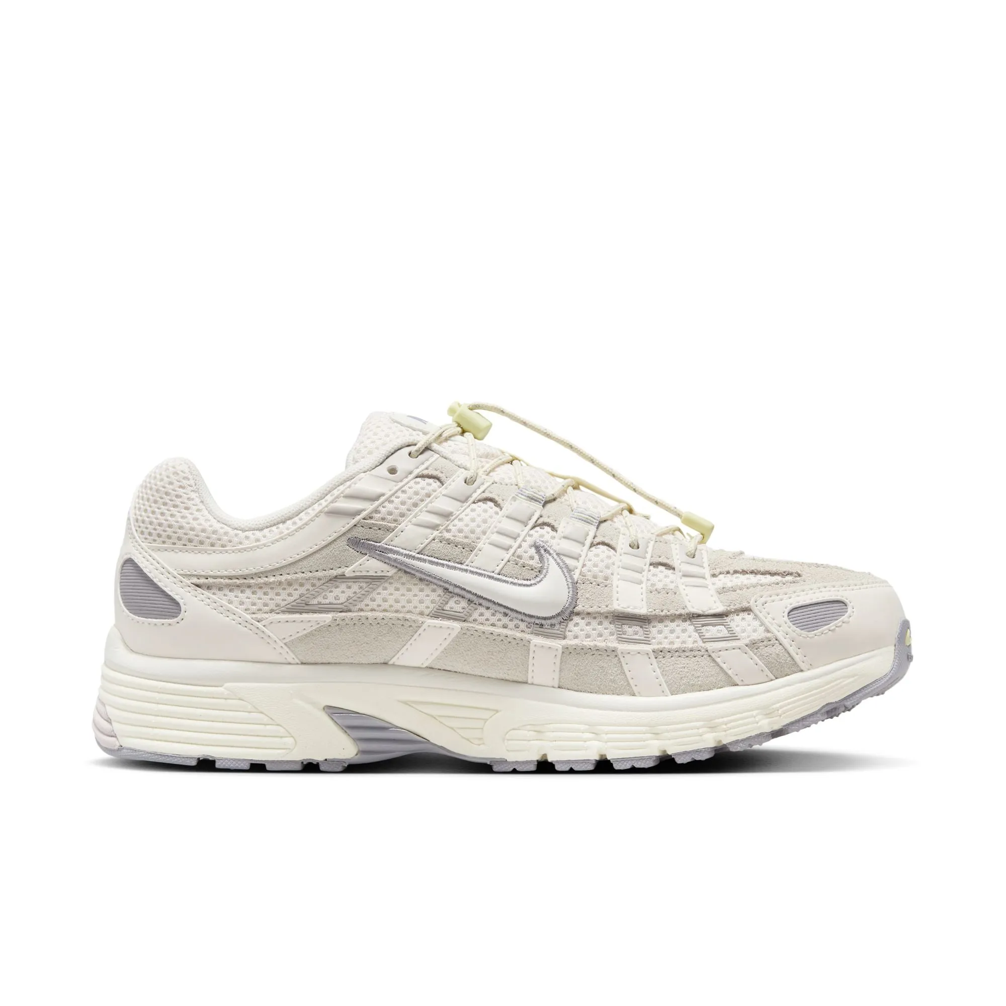 Nike - W P-6000