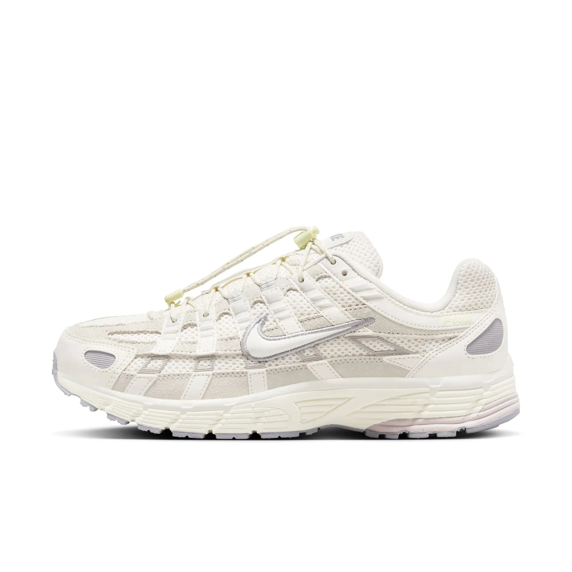 Nike - W P-6000
