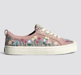 OCA Low Rose Embroidered Flowers Suede Sneaker