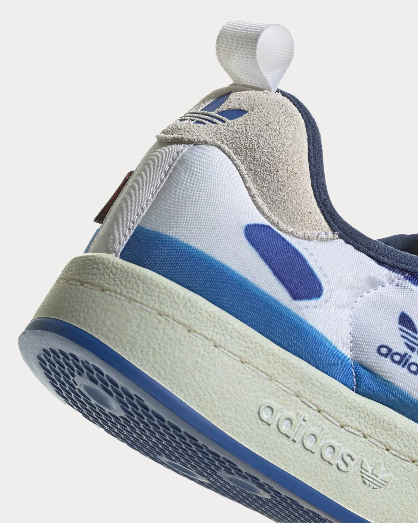 Puffylette Samba Cloud White / Royal Blue / Cloud White Low Top Sneakers