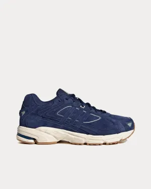 Response CL Dark Blue / Off White / Gum Low Top Sneakers