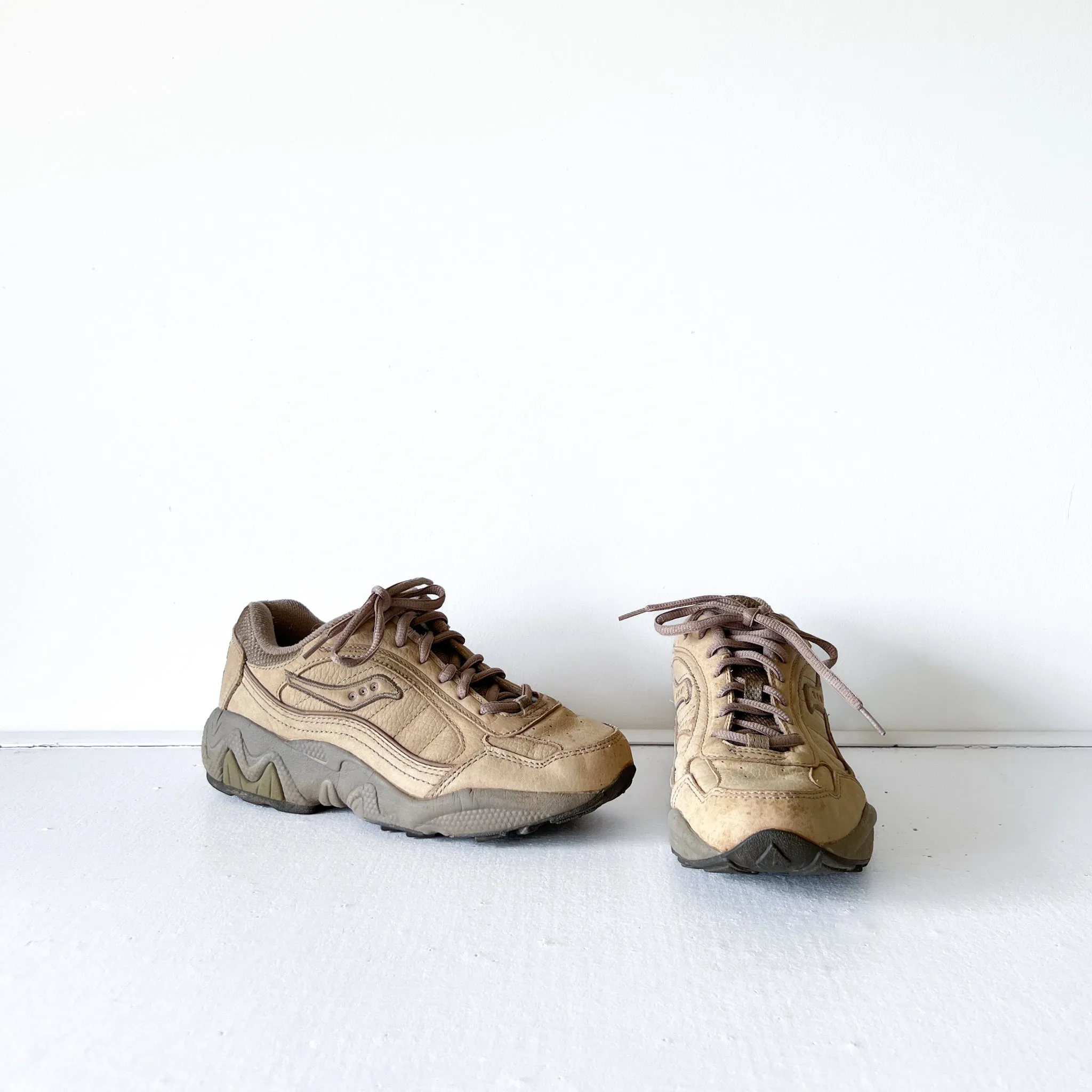 Saucony "Grid" Chunky Leather Sneaker in Tan/Brown