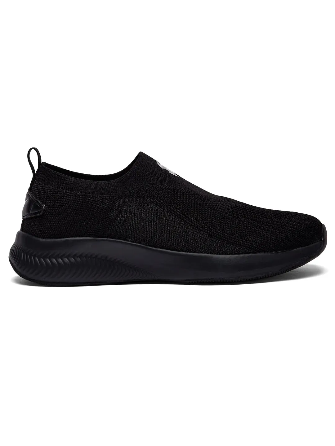 SUAVE Black Women's Walking Shoes