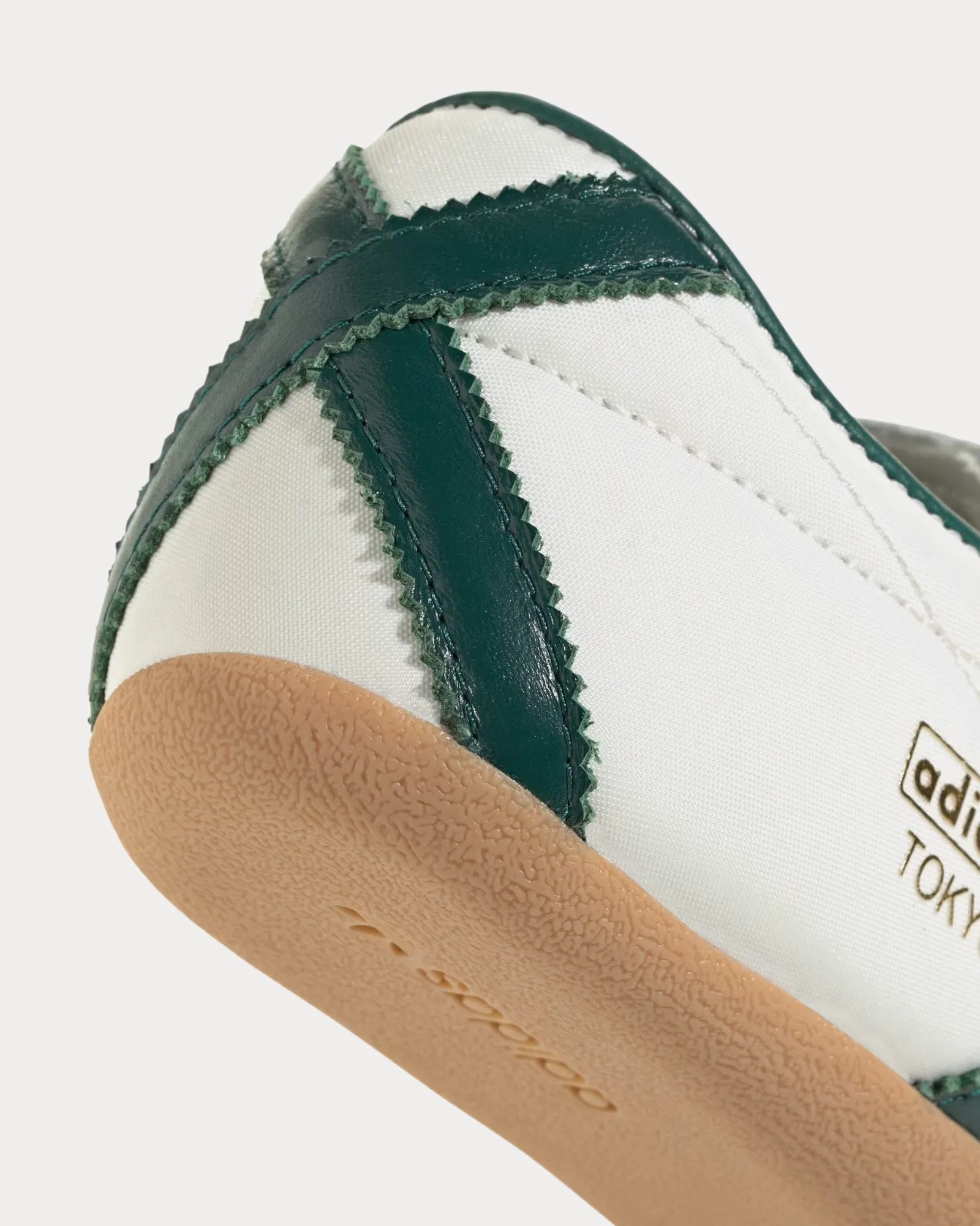 Tokyo Off White / Collegiate Green / Gold Metallic Low Top Sneakers
