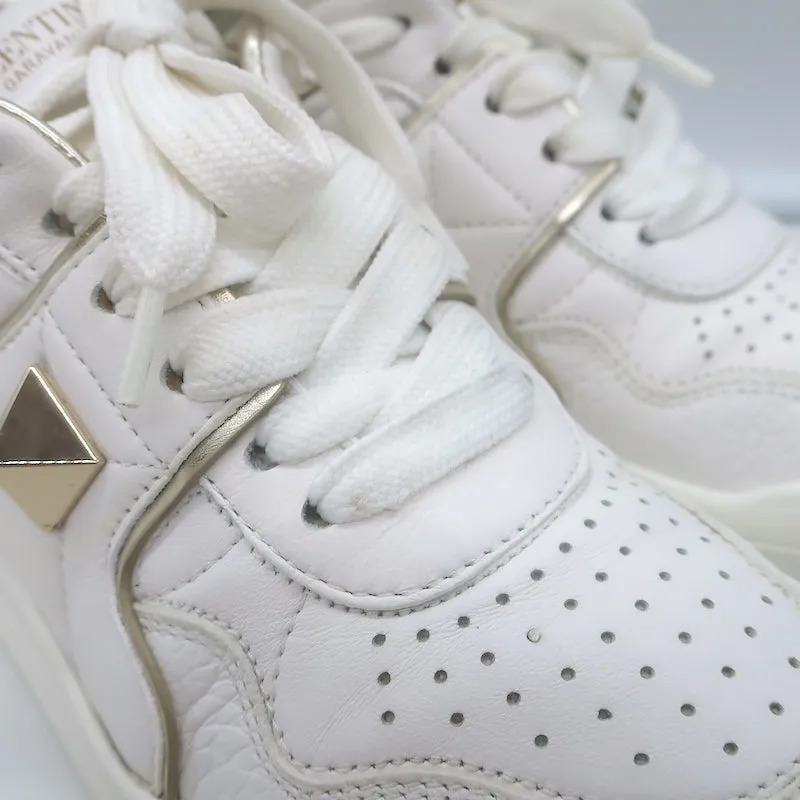 Valentino One Stud Low Top Sneakers White & Gold Leather Size 35.5