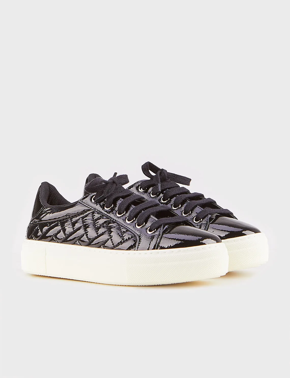 Women Black Low Top Sneakers